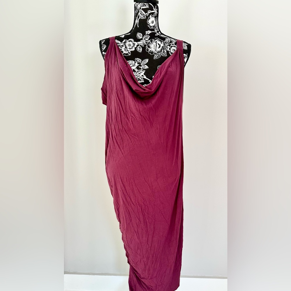 Alice + Olivia wine colored summer dress